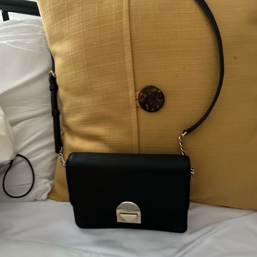 Kate spade shoulder bag